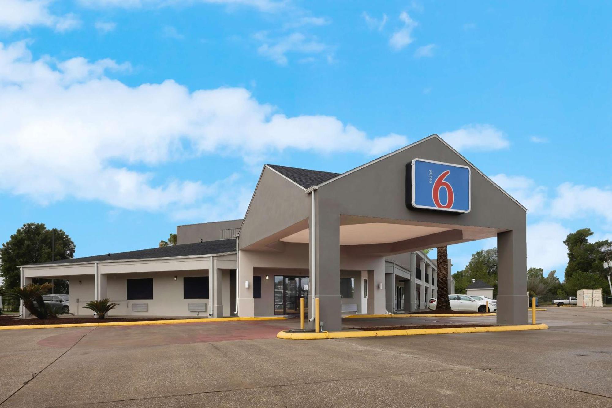 Motel 6 Lake Charles, La Bagian luar foto