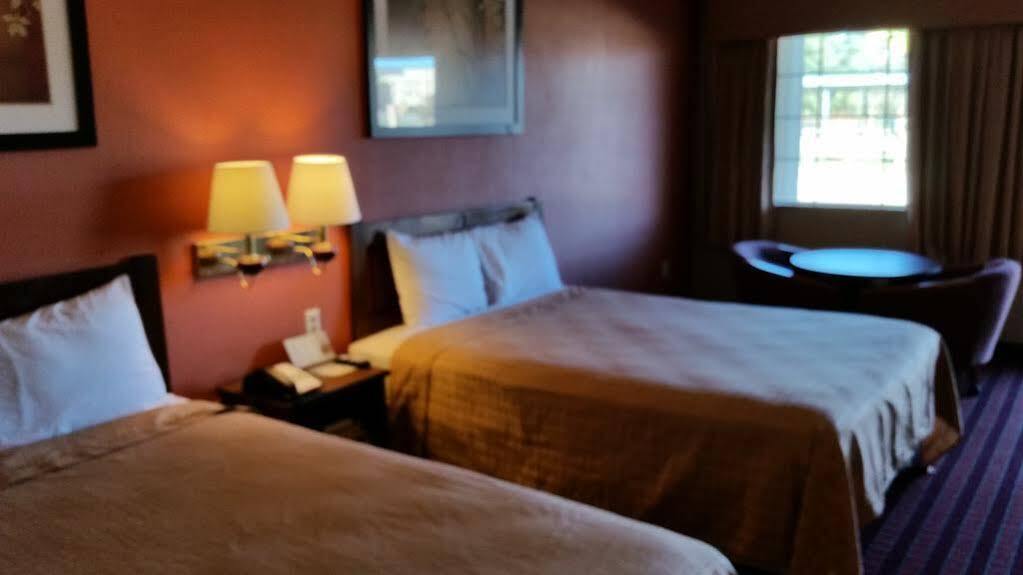 Motel 6 Lake Charles, La Bagian luar foto